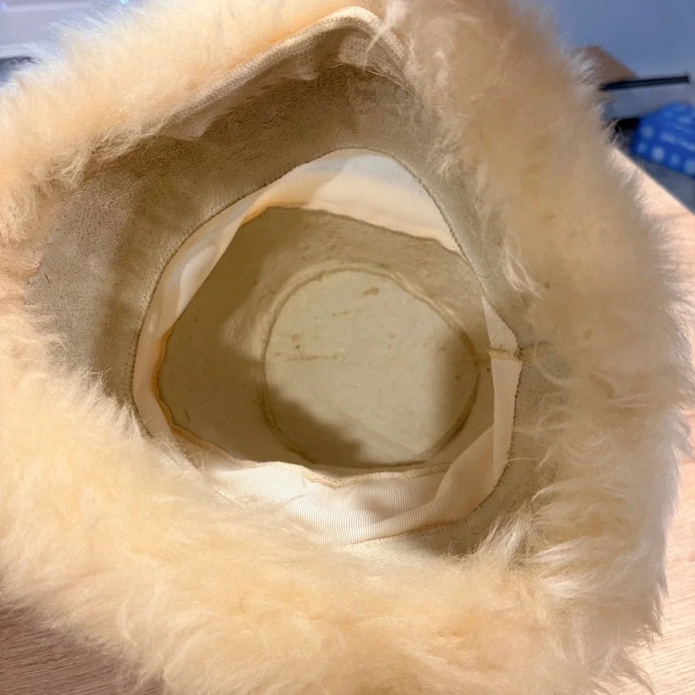 Vintage Winkelman's Cream Faux Fur Bucket Hat Winter Pillbox Shag Boxy Cream‎